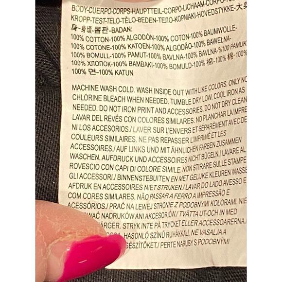 Vans Long Sleeve Black Shirt Floral arms Tee Crew Neck Size Small - Picture 3 of 8